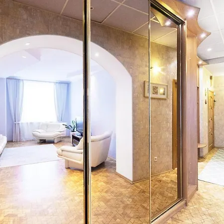 Апартаменты В Центре Минска Apartament Mińsk